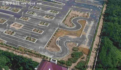渭南华秦驾校